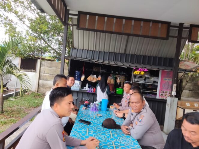 
					Karyawan Dealer Toyota Jum’at Curhat Bersama Personil Polsek Ujung batu 