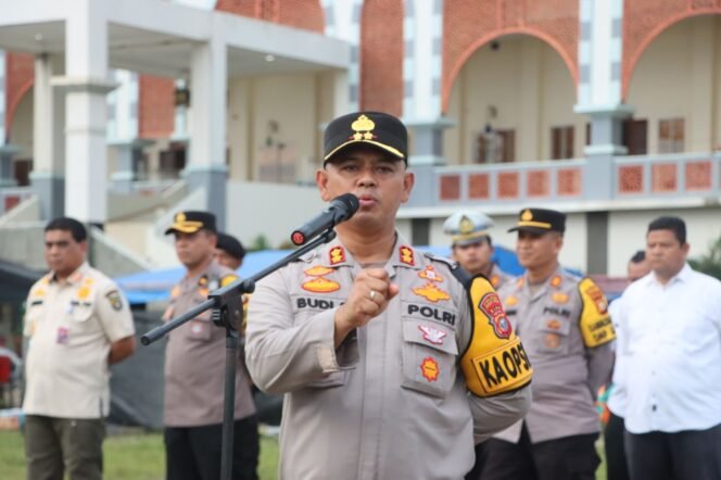 
					OMP-LK24, Apel Persiapan Pengamanan Debat Publik Paslon Bupati Dan Wakil Bupati Rokan Hulu Berjalan Lancar