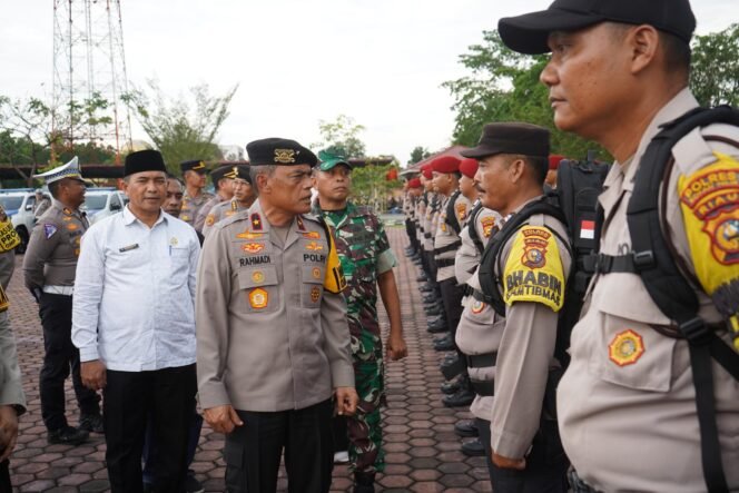 
					Pimpin Apel Pasukan Pengamanan Pilkada di Rohil, Wakapolda Riau Tegaskan Beberapa Hal 