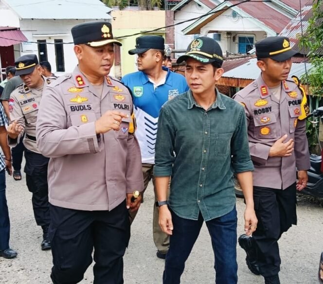 
					Jembatan Ujung Batu Nyaris Ambruk, Pimpinan Komisi IV DPRD Rohul Karneng Dimara Lubis Desak PUPR Segera Lakukan Perbaikan