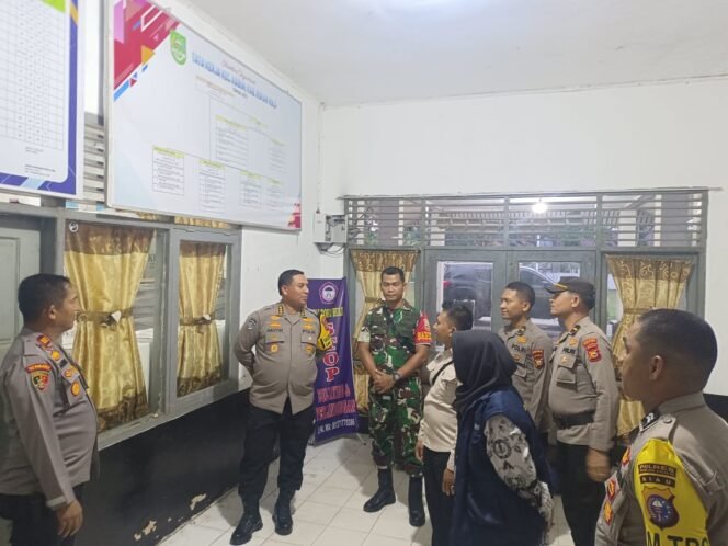 
					OMP-LK24, Kegiatan Kunjungan Tim Pamatwil OMP LK 2024 Polda Riau Di Polsek Kabun Polres Rohul