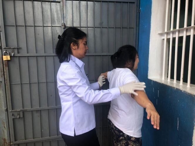 
					Jelang Natal Dan Tahun Baru, Lapas Perempuan Pekanbaru Gelar Penggeledahan Blok Hunian.