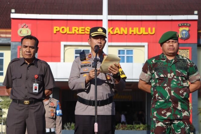 
					Polres Rokan Hulu Gelar Apel Pasukan Operasi Lilin Lancang Kuning 2024 untuk Pengamanan Natal dan Tahun Baru