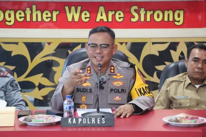 
					Rilis Akhir Tahun 2024 Polres Rokan Hulu Ungkap Kinerja Dan Capaian Selama Setahun