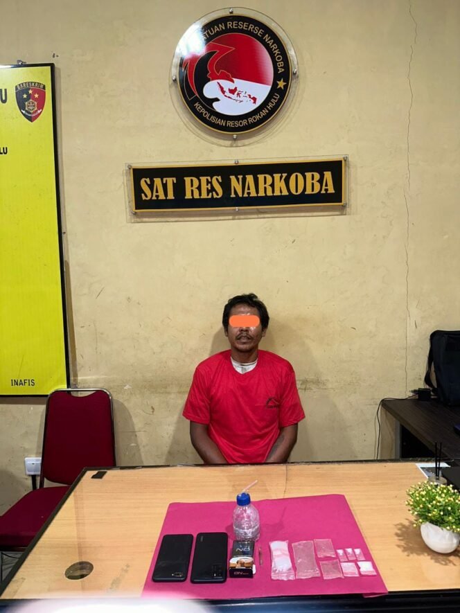 
					Pantas Diapresiasi…Dibawah Komando Kapolres Rohul, Narkotika Jenis Sabu Di Gulung Habis.