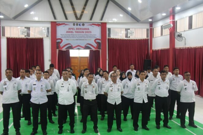 
					Semangat Baru Kerja Bersama Untuk Indonesia Emas 2045, Jajaran Lapas Pekanbaru Ikuti Apel Bersama Awal Tahun 2025.