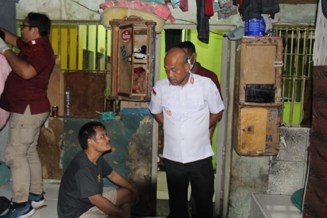 
					Lapas Kelas IIA Pekanbaru Gelar Razia Kamar Hunian, Sita Barang Terlarang