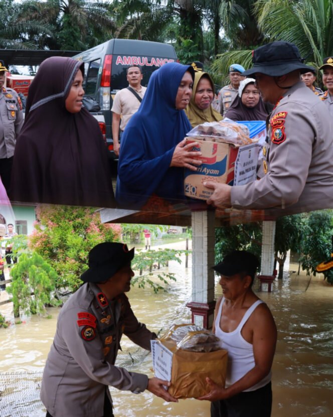 
					Wakapolda Riau Kunjungi Warga Terdampak Banjir Di 3 Desa Kabupaten Kampar