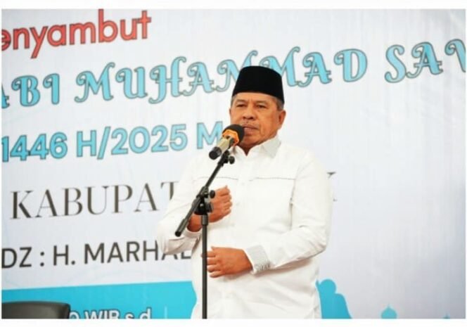 
					Menggema, Peringatan Isra’ Mi’raj Nabi Muhammad SAW 1446 H dan Safari Dakwah di Masjid Al Fatah, Bupati Siak Hadir Penuh Khidmat.