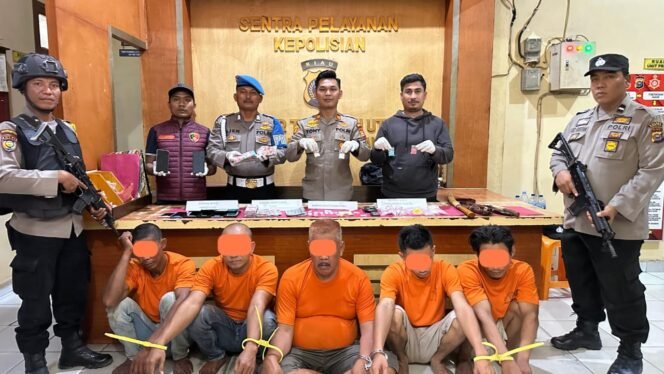 
					Gerak Cepat Unit Reskrim Polsek Tambusai Utara Berhasil Ungkap Jaringan Pengedar Narkoba Sabu Dan Ekstasi seberat 24.32 Gram