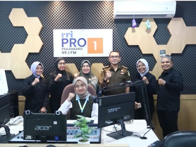 
					Awali Program Jaksa Menyapa Di Tahun 2025, Kejati Riau Kenalkan Program Layanan Unggulan ‘Tanjak Zapin’