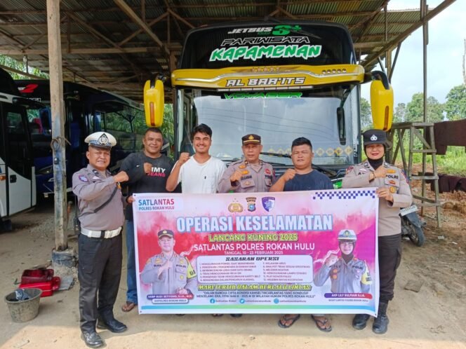 
					Satlantas Polres Rohul Gelar Ramp Check, Pastikan Keselamatan Angkutan Umum Jelang OK-LK 2025.