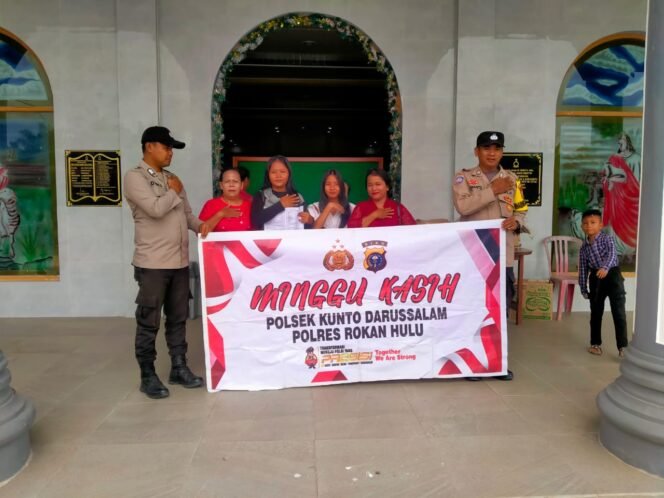 
					Pererat Sinergi, Polsek Kunto Darussalam Gelar Minggu Kasih Bersama Jemaat Gereja Sion.