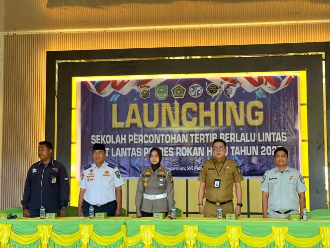 
					Polres Rokan Hulu Luncurkan Sekolah Percontohan Tertib Berlalu Lintas untuk Tingkatkan Kesadaran Pelajar