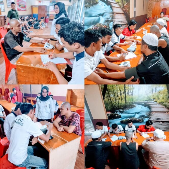 
					Cegah penularan penyakit, Tim Medis Lapas Pekanbaru Lakukan Skrining Kesehatan Warga Binaan Baru.