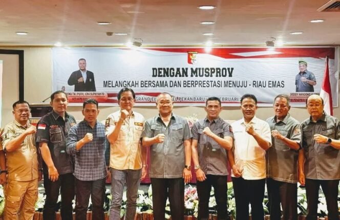 
					Deddy Handoko Alimin Nakhodai Kembali Perbakin Riau, Cep Permana Galih : Selamat