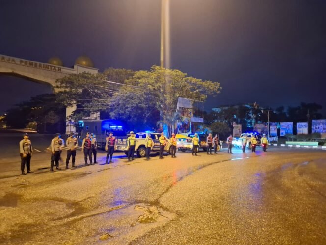 
					Polres Rokan Hulu Gencarkan Patroli Subuh TRLK-25, Ciptakan Ramadan Aman dan Kondusif.