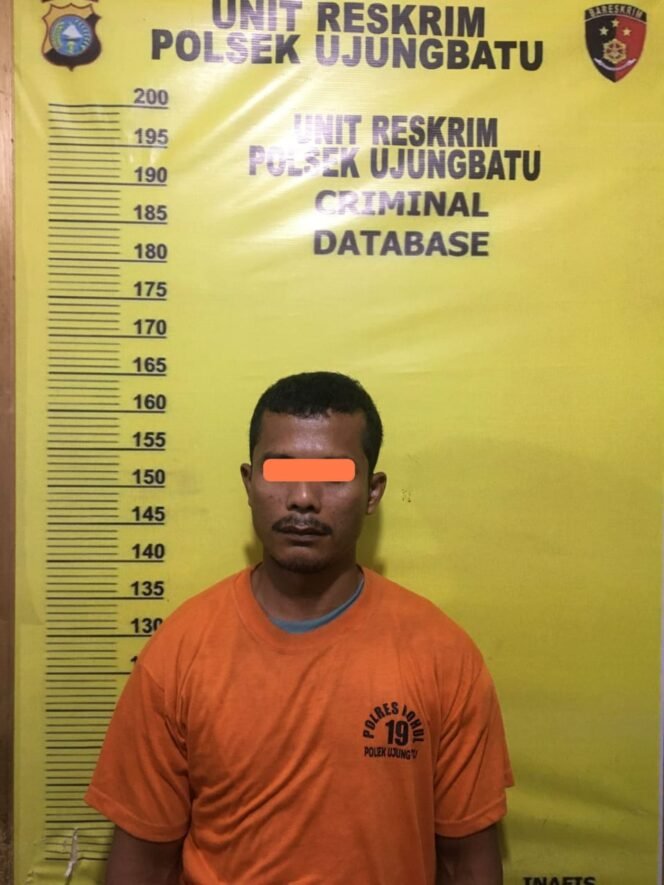 
					Dibawah Pimpinan AKP Roby Polsek Ujung Batu Berhasil Ungkap Kasus Narkotika Jenis Sabu 11,82 Gram