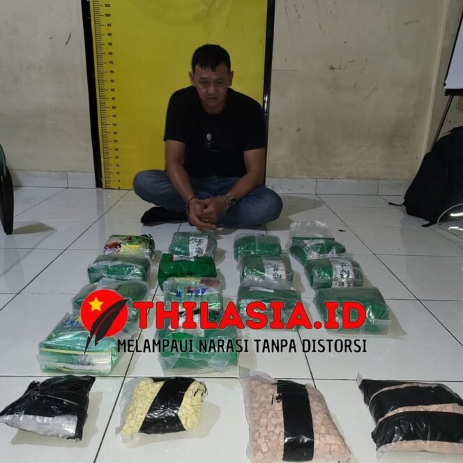 
					Residivis Narkoba Tak Kapok, Polda Riau Amankan 14 Kg Sabu dan 6.800 Pil Ekstasi.