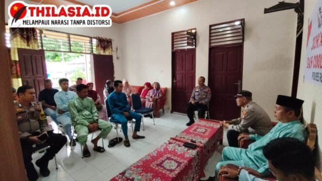 
					Teduh di Jumat Ramadhan: Polres Rohul Dengarkan, Menjaga, dan Menyejukkan.