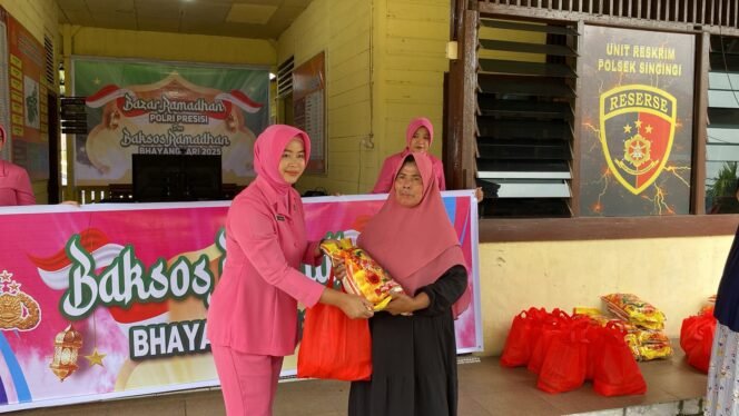 
					Polsek Singingi Gelar Bazar Ramadhan dan Baksos Bhayangkari 2025, Wujud Kepedulian di Bulan Suci.