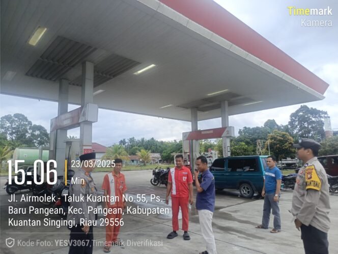 
					Polsek Pangean Lakukan Pengecekan Dugaan SPBU Melayani Pelangsir BBM Bersubsidi 