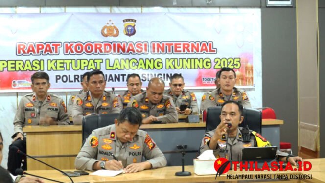 
					Polres Kuansing Matangkan Strategi Pengamanan Lebaran dalam Rapat Koordinasi Operasi Ketupat 2025