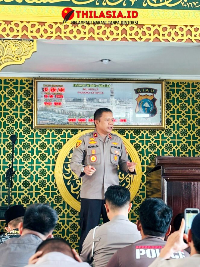 
					Polres Kuansing dan Jajaran Gelar Sholat Ghaib untuk Anggota Polda Lampung yang Gugur