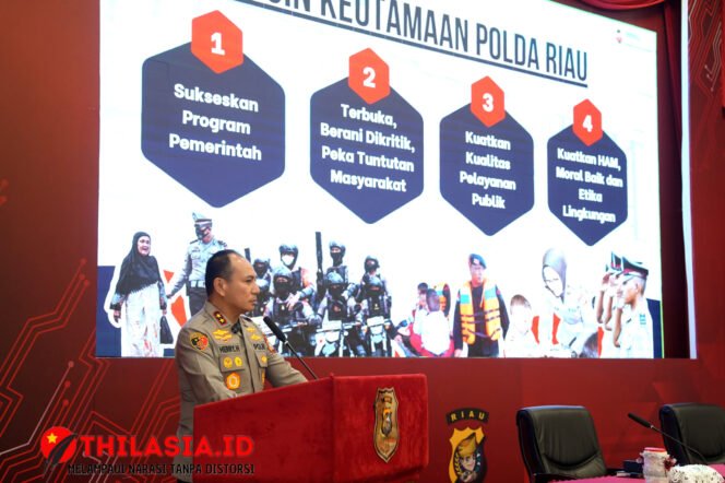 
					Kapolda Riau Paparkan Commander Wish: Polri Harus Lebih Humanis dan Berintegritas