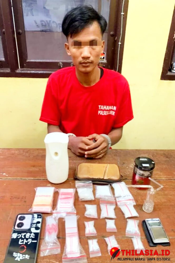 
					Polsek Lirik Gerebek Bandar Sabu di Bulan Ramadhan, 121,2 Gram Barang Bukti Disita.