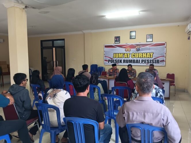 
					Polsek Rumbai Pesisir Perkuat Sinergi dengan Warga melalui Program Jumat Curhat