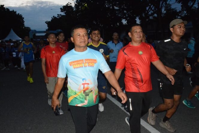 
					Danrem 031/Wira Bima Hadiri Dan Ikuti Giat Pekanbaru Karhutla FunRun 5K 2025 