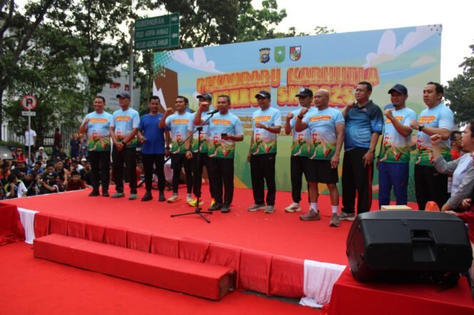 
					Pekanbaru Karhutla Funrun 5K 2025, Sinergi Wujudkan Kesadaran Kolektif Cegah Karhutla di Riau.