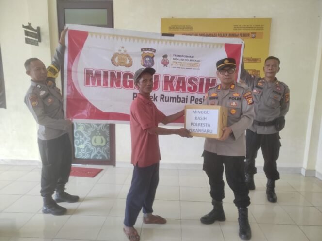 
					Polresta Pekanbaru dan Polsek Rumbai Pesisir Gelar “Minggu Kasih”, Warga Sampaikan Keluhan Soal Geng Motor dan Rambu Lalin.