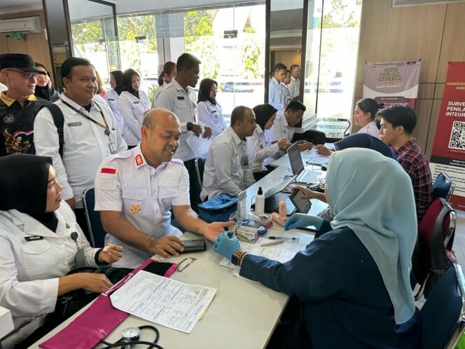 
					Semarak Peringatan HBP ke-61, Lapas Pekanbaru Ikuti Aksi Donor Darah.