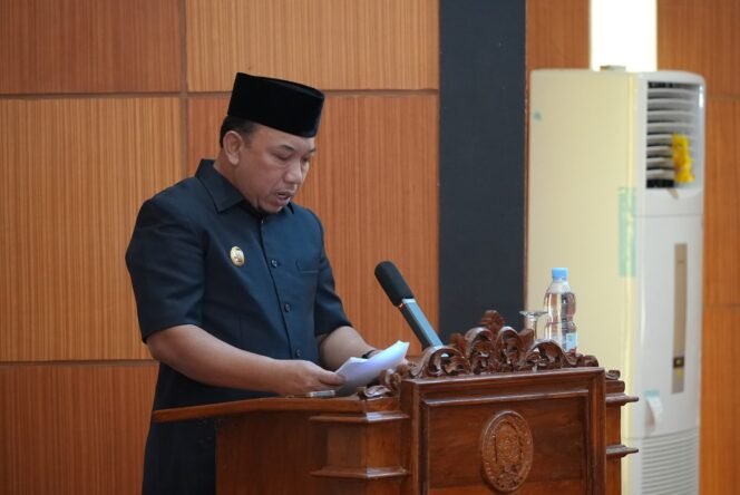
					Sampaikan LKPJ Bupati Tahun 2025 di Paripurna, Wabup Husni Sebut IPM Siak Tertinggi.