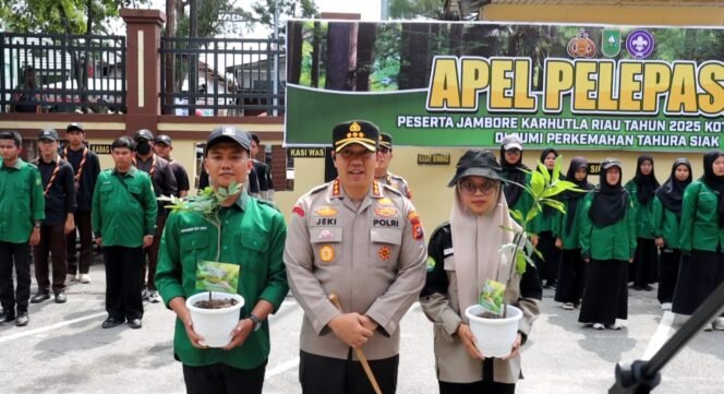 
					Kapolresta Pekanbaru Lepas Kontingen Jambore Karhutla 2025 dengan Semangat Lingkungan