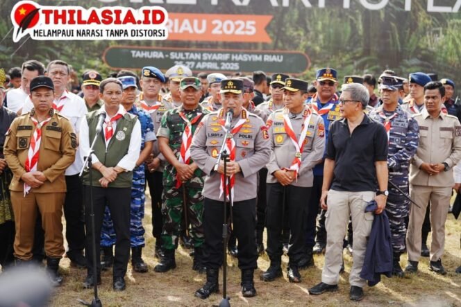 
					Kapolri Pimpin pembukaan Jambore Karhutla Riau 2025: pemuda ujung tombak penjaga kelestarian lingkungan