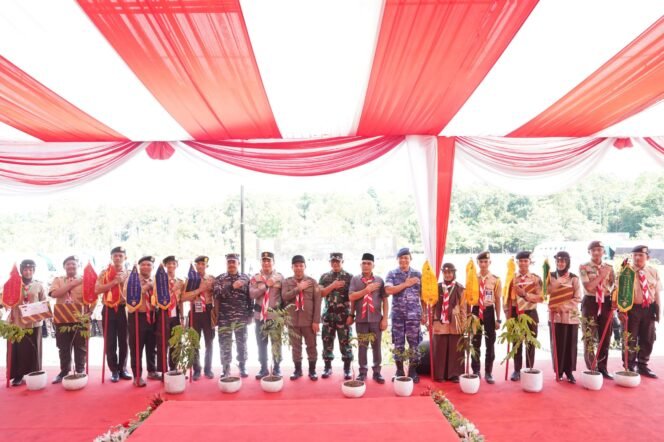 
					Penutupan Jambore Karhutla 2025, Semangat Kolaborasi dan Kesiapsiagaan Diperkuat.