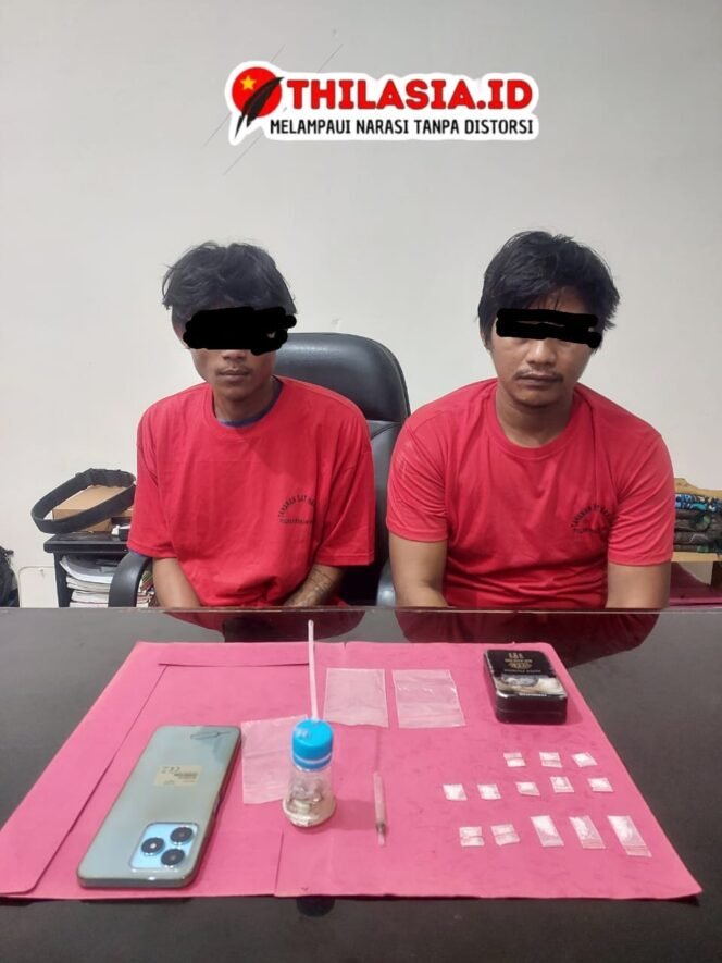 
					Bawa 13 Paket Sabu, Dua Pria Diciduk Satresnarkoba Polres Rokan Hulu.