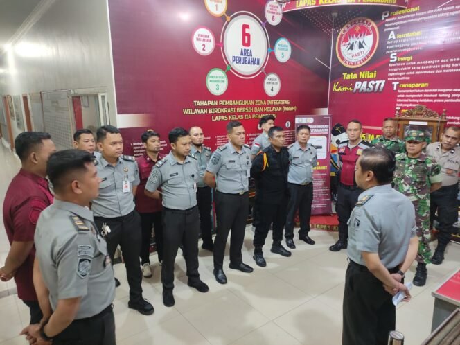 
					Terus Intensifkan Razia Gabungan, Lapas Pekanbaru Tunjukkan Komitmen Berantas Halinar Sesuai Arahan Menteri IMIPAS.