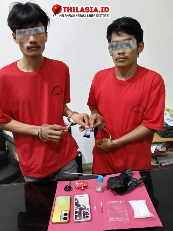 
					Sedang Asyik Transaksi Shabu, Satresnarkoba Polres Rohul Ciduk Pelaku TP Narkoba di Ujungbatu.