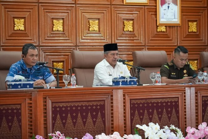 
					Bupati Siak Pimpin Rapat Forkopimda dan Sosialisasi Percepatan Pembentukan Koperasi Desa Merah Putih