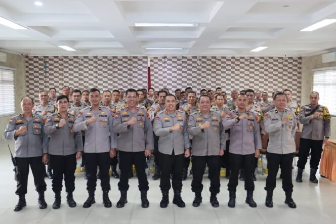 
					Tim Dit Binmas Polda Riau Laksanakan Supervisi dan Asistensi Bhabinkamtibmas di Polresta Pekanbaru 