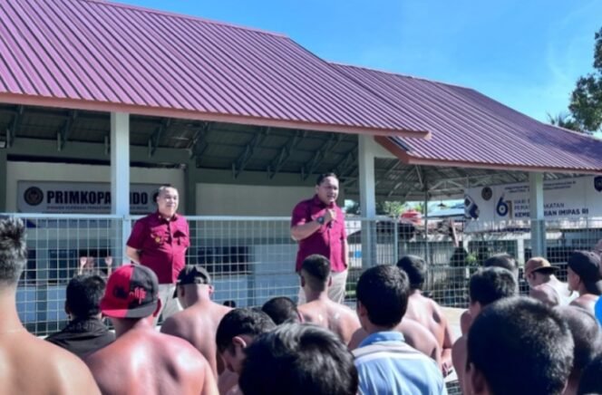 
					Kalapas Pasir Pangaraian Bangun Kedekatan: WBP Diajak Curhat dan Jaga Kamtib Bersama