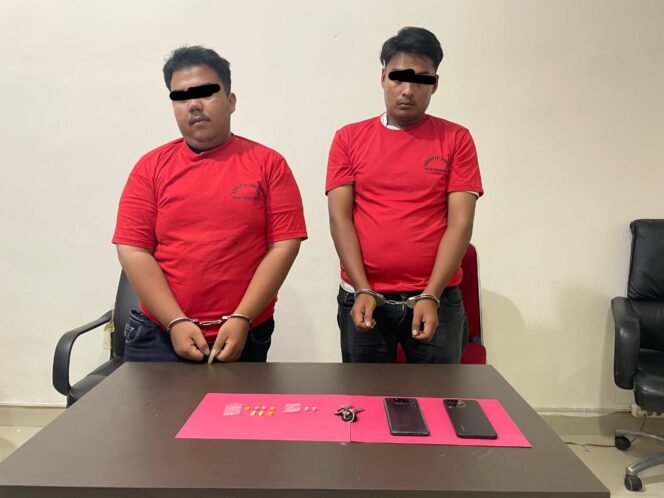
					Gagalkan Transaksi Narkotika, Polres Rohul Amankan Dua Pemuda Beserta 9 Butir Pil Extacy.