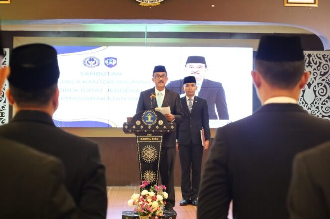 
					Kalapas Pekanbaru Hadiri Pengambilan Sumpah Jabatan dan Pelantikan Pejabat Manajerial di Lingkungan Kanwil Ditjenpas Riau