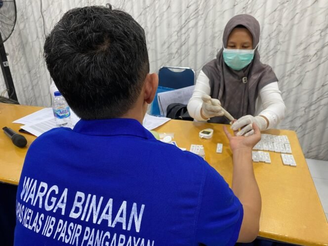 
					Deteksi Dini di Balik Jeruji: WBP dan ASN Jalani Skrining Kesehatan dan VCT