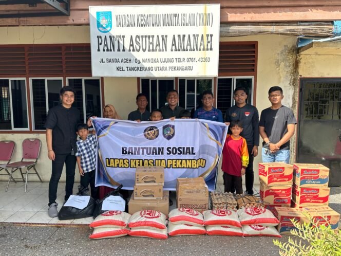 
					Lapas Kelas IIA Pekanbaru Berbagi di Momen Idul Adha, Salurkan Bantuan Sosial ke Panti Asuhan.