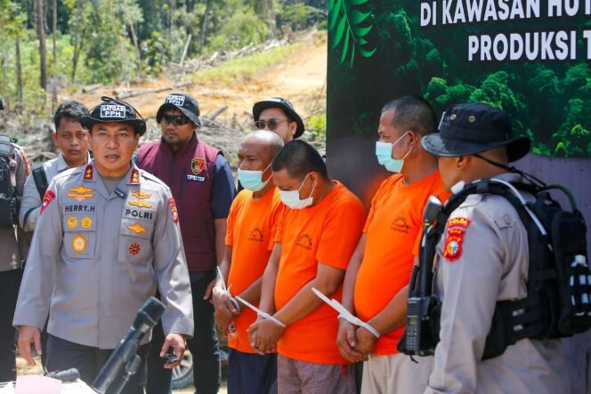 
					Tindak Tegas Perusakan Hutan, Polda Riau Tegaskan Komitmen Green Policing.